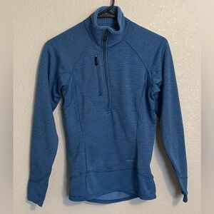 Patagonia blue original R1 grid base layer Half-Zip